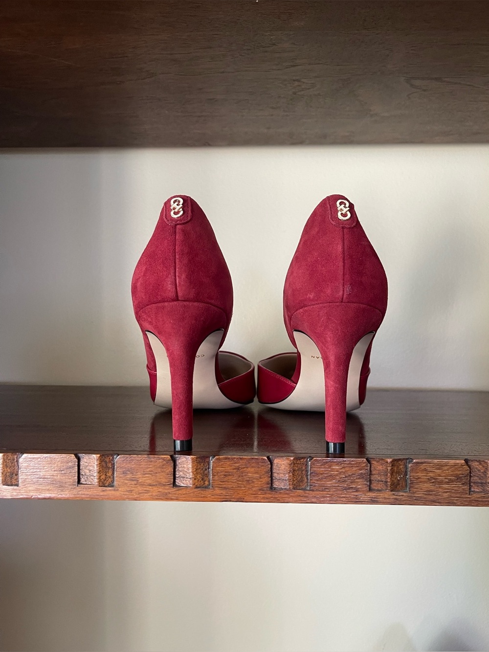Cole Haan Women's Burgundy Pointed-Toe Leather Pumps - Picture 12 of 16